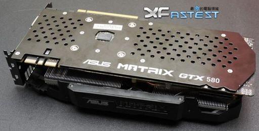 Игровое железо - Фотографии реальной видеокарты Asus Matrix GTX580 